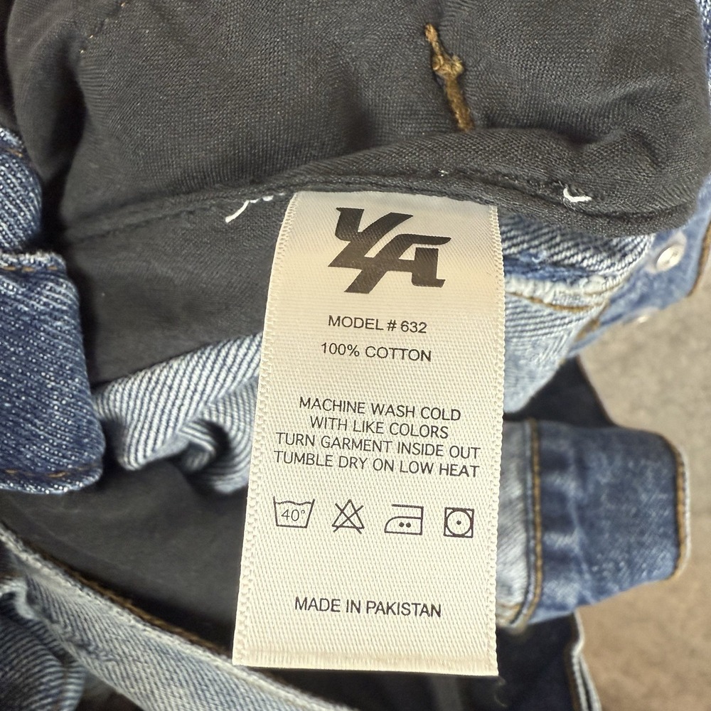 YoungLA Jean Jacket Mens Small Blue Distressed Acid Wash Denim Crossword Graphic - Picture 6 of 9